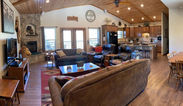 Luxury Cabin! Upper Canyon Lookout -Sierra Blanca view close to town