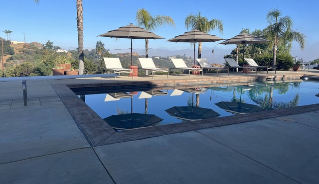 Luxury California Casita