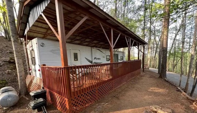 Luxury camping in Coosawatee River Resort