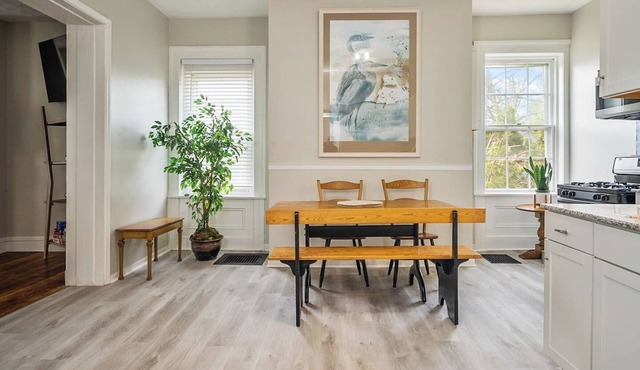 Luxury Canandaigua Apt | Finger Lakes | King Bed