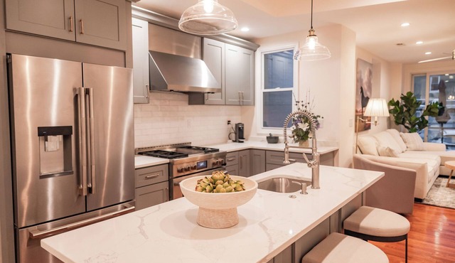 Luxury Capitol Hill Victorian — Private Gated Parking & Modern Kitchen