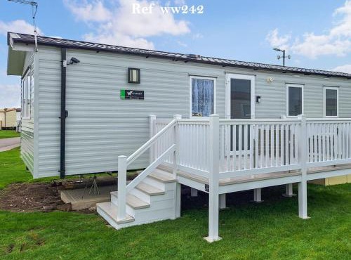 Luxury caravan - Parkdean Resort Camber Sands - sleeps 8 - Pet Friendly - ww242