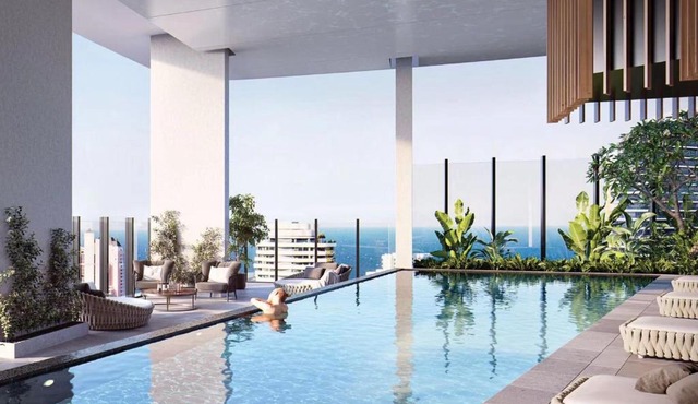Luxury Casino Apartment in Broadbeach Island