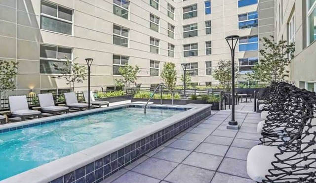 Luxury Central City Escape