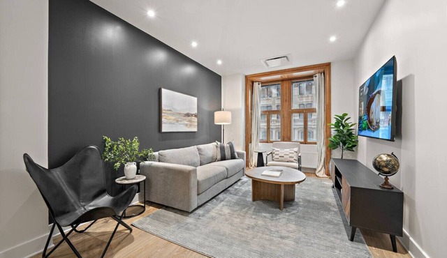 Luxury Central Old Port MTL Apt - Notre-Dame