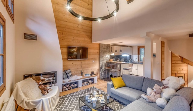 Luxury Chalet 12 pers, 6 bedr, 6 bath, Wifi, Parking
