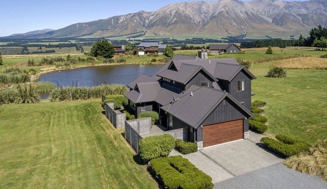 Luxury Chalet at Terrace Downs - Yuki's Chalet