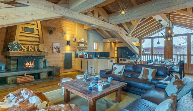 Luxury Chalet with Spacious Interiors, Fireplace, Sauna, and Mountain Atmosphere