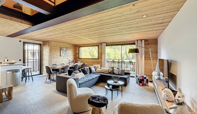 Luxury chalet with Mont Blanc view and parking