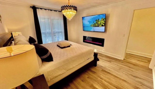 Luxury City Loft in Gainesville B