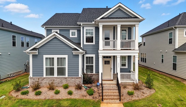 Luxury Clemson Retreat - 10 minutes from stadium