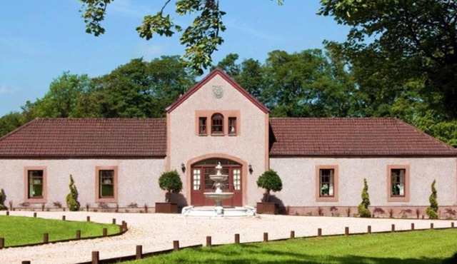 LUXURY COACH HOUSE MANSION THE HEART OF SCOTLAND