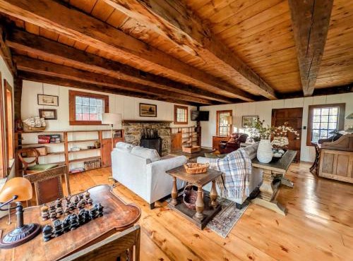 Luxury Coastal Cottage family