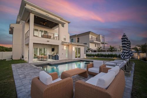 Luxury Cocoa Beach Oceanview Beach House Heated Private Pool, Spa & Beach Access Sleeps 12