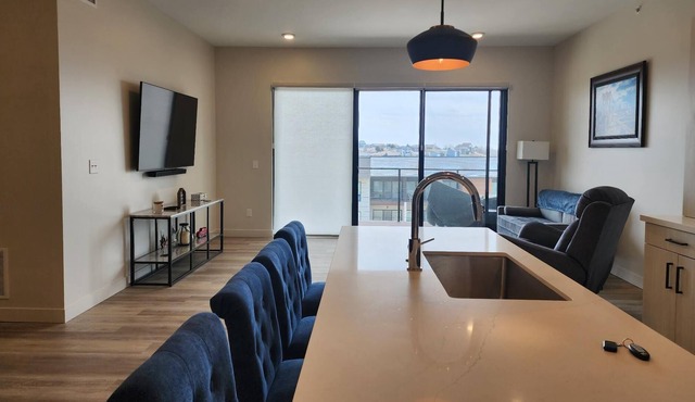 Luxury Colbert Hills Condo