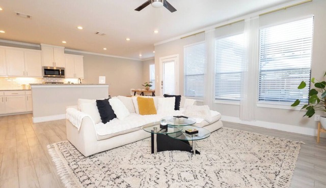 ✨ Luxury Comfort Stay Near Downtown Dallas