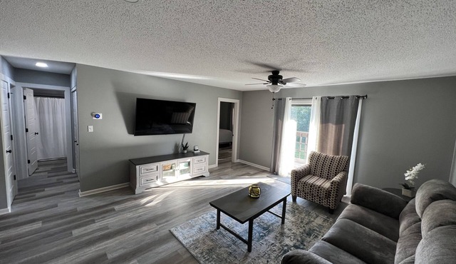 Luxury condo at Mark Twain Lake