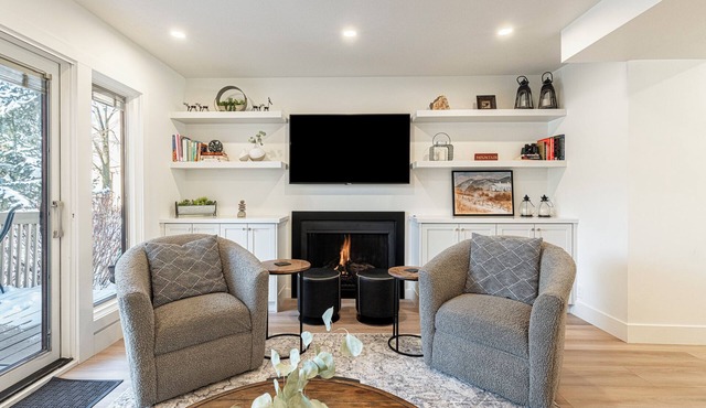 Luxury Condo, Community Amenities & Year-Round Recreation at Park City Racquet Club Sanctuary