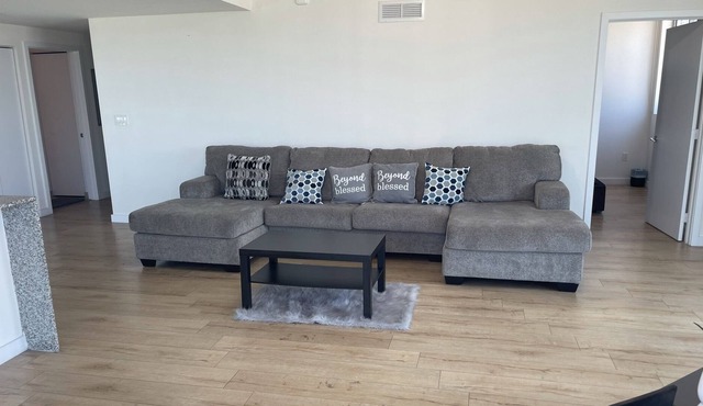 Luxury Condo Downtown Miami W/ Wrap Around Balcony