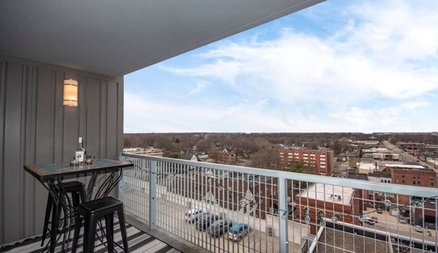 Luxury Condo in Downtown Champaign