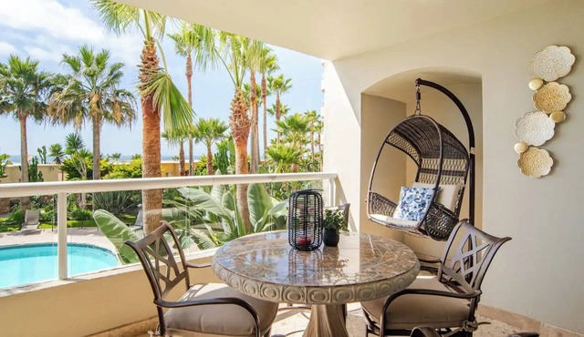 Luxury condo with beach access