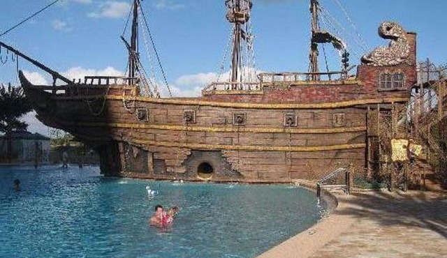 luxury Condo Near Disney, Renovate Free Parking, Internet, Pirate Ship kid club