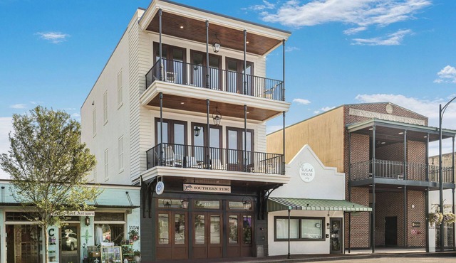 Luxury Condo Overlooking Downtown Fairhope #201