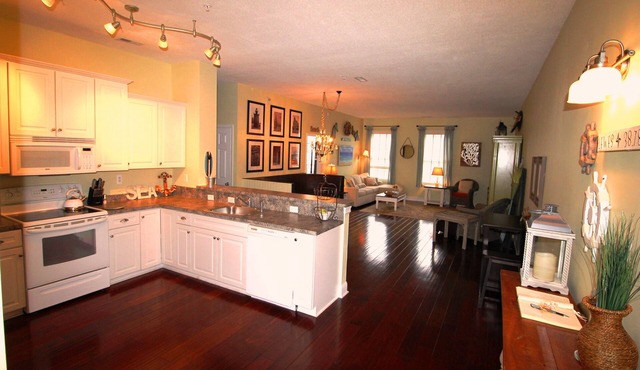 Luxury Condo - Vofp - "Featured in Delaware Today"