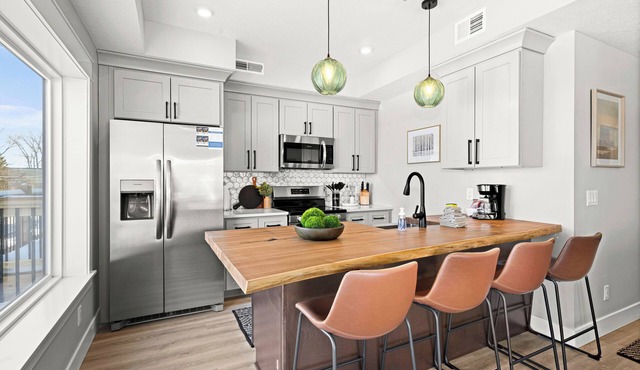 Luxury Condo w/Beach Access | Dragestil 715-2