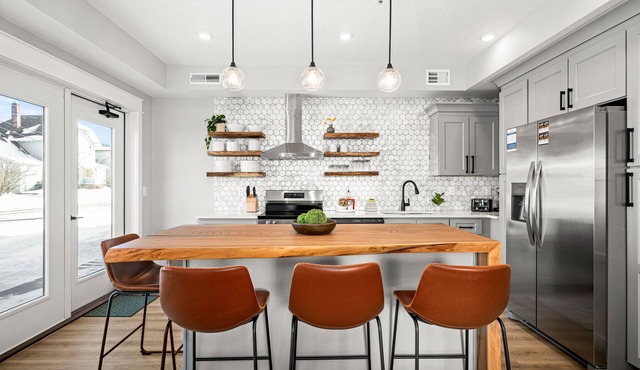 Luxury Condo w/Beach Access | Dragestil 717-1