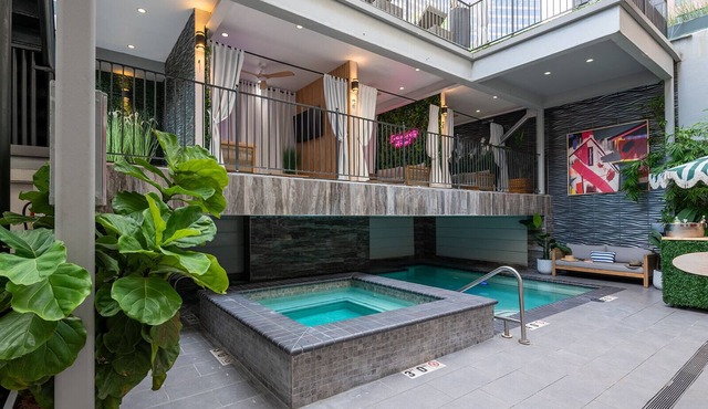 Luxury Condo w Heated Pool & Hot Tub Near French Qtr, Great for Families, Groups