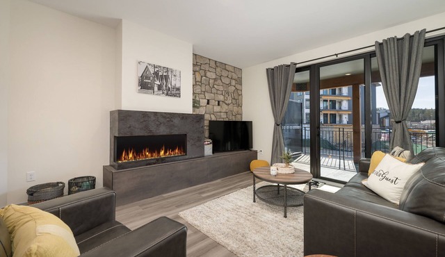 Luxury Condo w/Hot Tub | Downtown WP