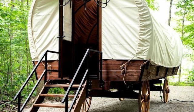 Luxury Conestoga Wagon, Perfect for a Weekend Glamping Escape from Dayton, Ohio