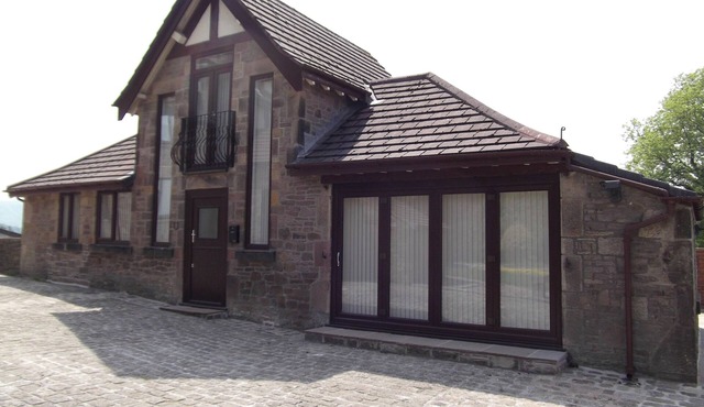 Luxury Converted Barn Cottage in the Peak District