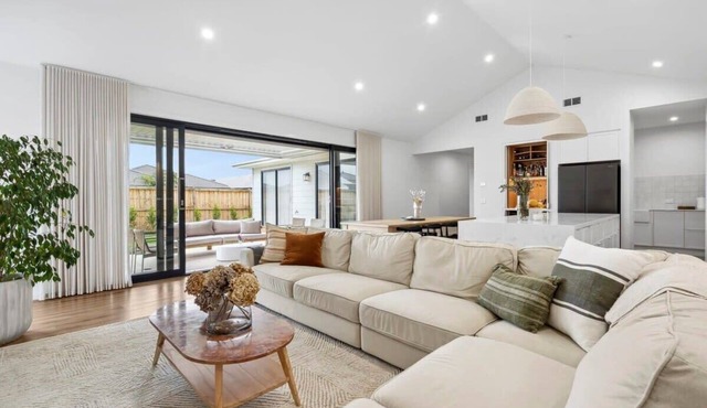 Luxury Copse I Mount Duneed