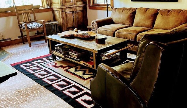 Luxury Cottage at Sundance Utah - 3 Minute Walk to Ski Lift and Restaurants