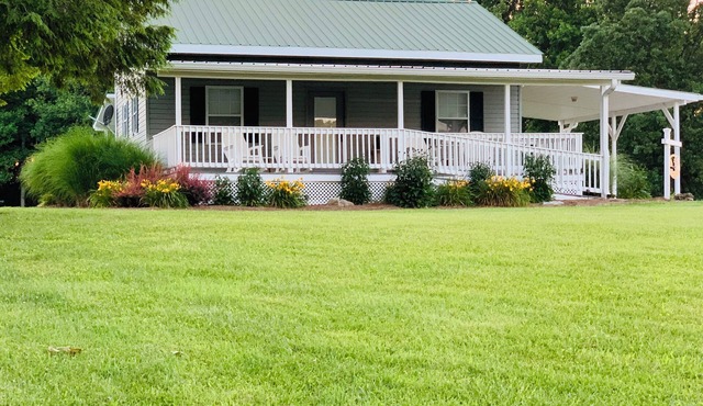 Luxury Cottage Escape Near Fall Creek Falls Park