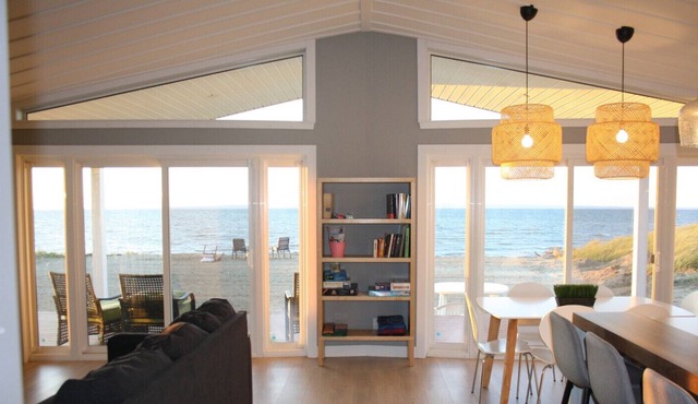 Luxury cottage on the beach- Baie des Chaleurs