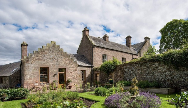 Luxury Cottage set in a Peaceful Setting in Heart of the Scottish Borders