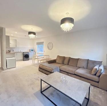 Luxury countryside stay - Waters Upton, Telford