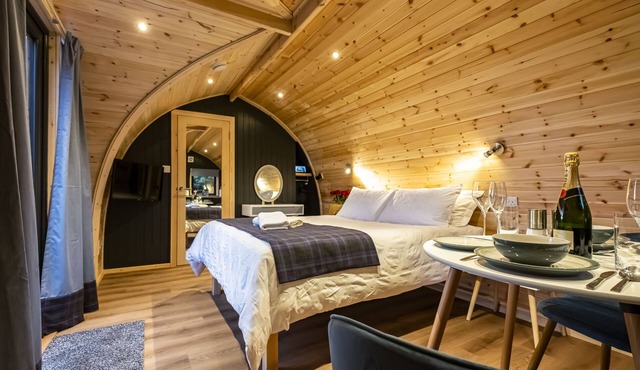 Luxury Couples Pod on the North Coast 500 Route