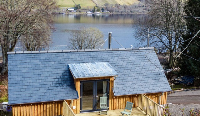 Luxury Croft over looking Loch Ness & Urquhart Bay. Loch Views.
