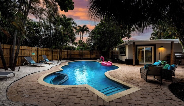 Luxury Delray Beach 4/3 Heated Pool & Spa Home - 2 King Masters