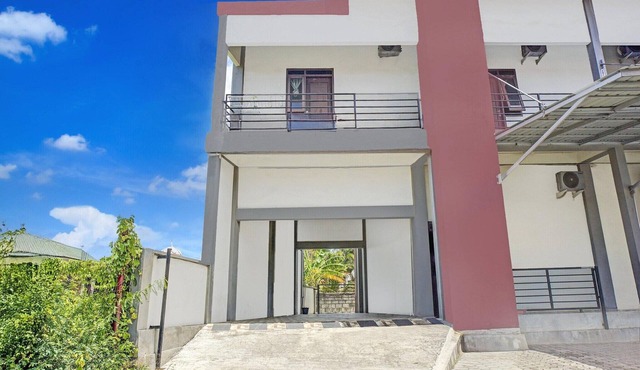 Luxury Deluxe DBL Retreat W/Free WiFi and Parking
