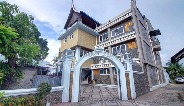 Luxury Deluxe DBL Retreat W/Free WiFi and Parking