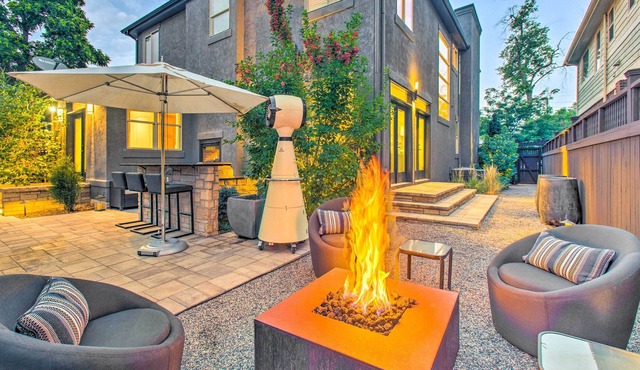 Luxury Denver Home w/ Outdoor Oasis & Hot Tub