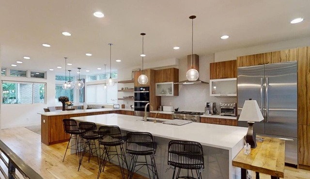 Luxury Denver Townhome w/Golf Simulator & Sunset Rooftop Deck