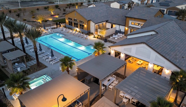 Luxury Desert Escape | Resort Pool + Firepit + Hot Tub + Coworking Lounge + Gym