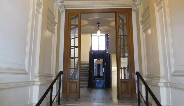 Luxury Designer Flat Super Central & near Promenade Des Anglais!