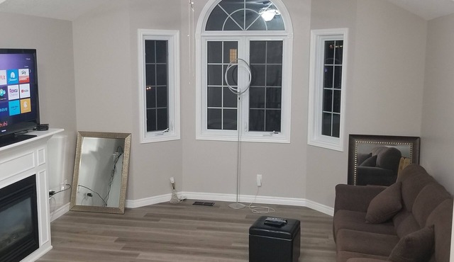 Luxury Detached 4 Bedroom House
